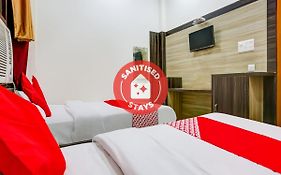Oyo 75850 Vishwanath Guest House