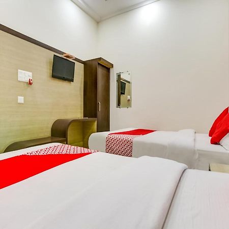 Oyo 75850 Vishwanath Guest House Varanasi Exterior photo