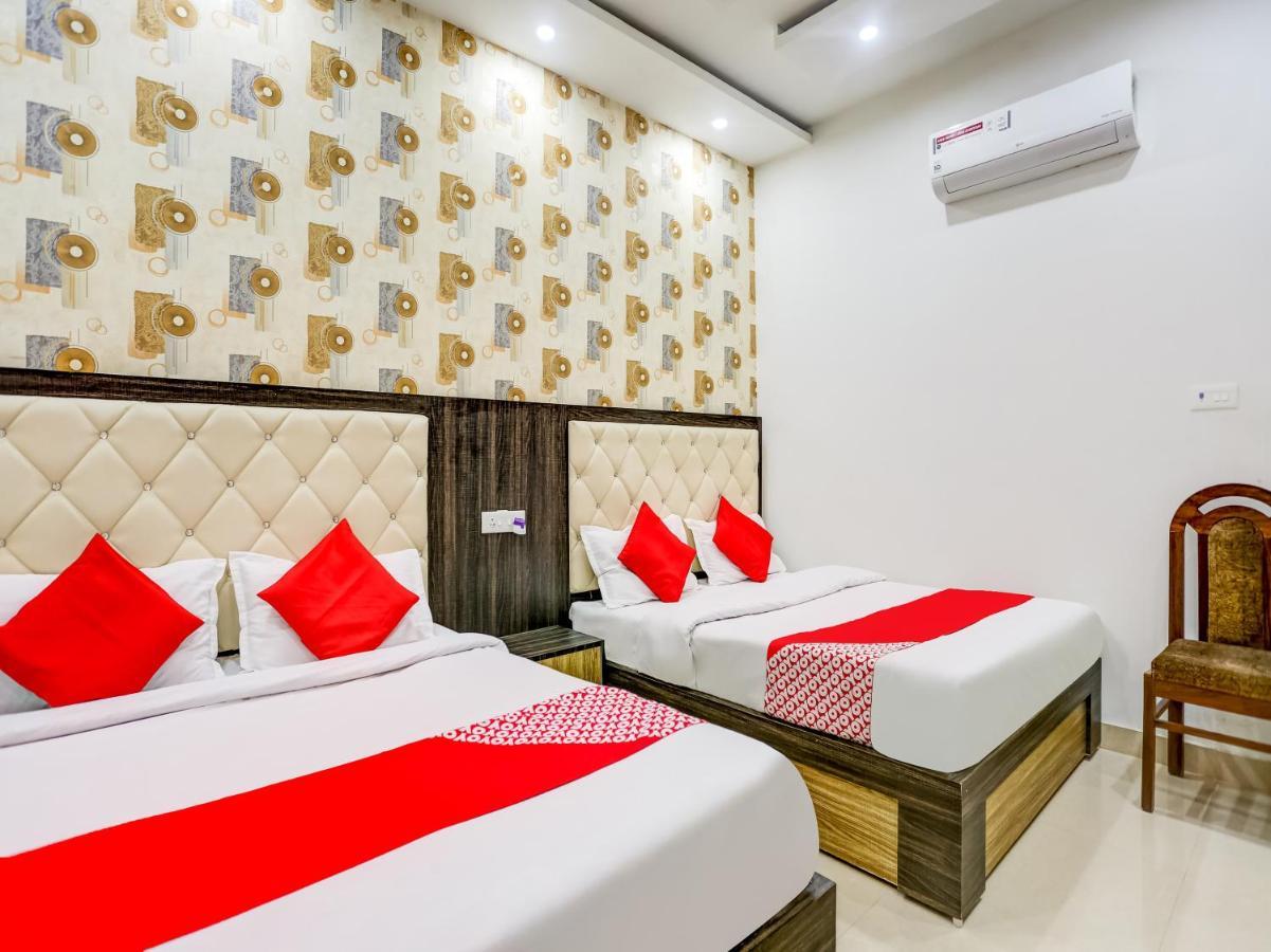 Oyo 75850 Vishwanath Guest House Varanasi Exterior photo